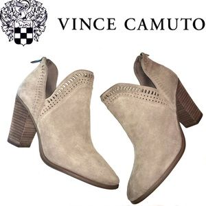 VINCE CAMUTO tan Fileana booties